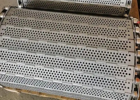 如何选择适合的柔性链板输送线的不锈钢链板?