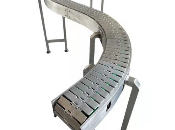 什么是转弯型柔性链板输送线？